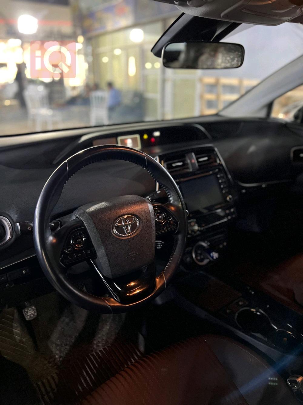 تويوتا بريوس